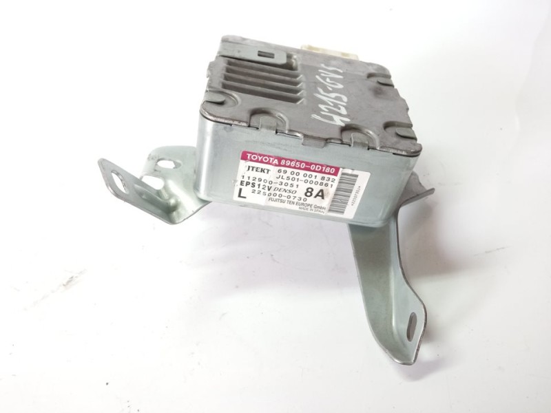 Recambio de modulo electronico para toyota yaris 1.3 16v cat referencia OEM IAM 2250730J JL501000861 