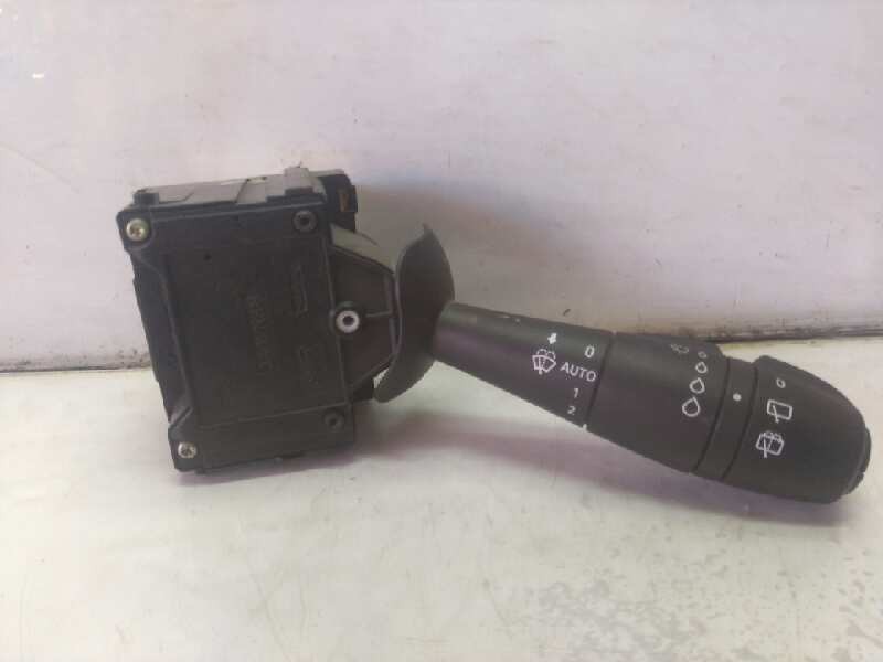 Recambio de mando limpia para renault clio iv dynamique referencia OEM IAM 255675887R E10670323 