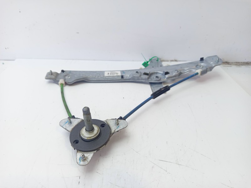 Recambio de elevalunas trasero izquierdo para peugeot 208 referencia OEM IAM 9673153980  