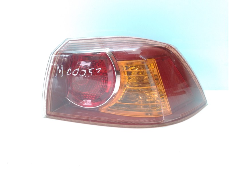 Recambio de piloto trasero derecho para mitsubishi lancer sportback (cx) inform referencia OEM IAM 8330A606  