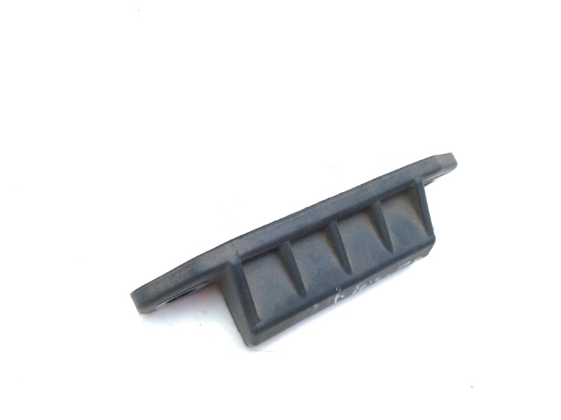 Recambio de maneta exterior porton para toyota yaris referencia OEM IAM 84840F4020  
