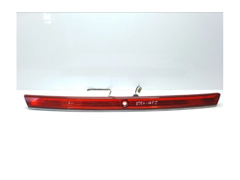 Recambio de piloto trasero central para chevrolet epica lt referencia OEM IAM 96636602  