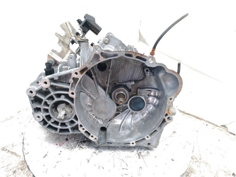 Recambio de caja cambios para chevrolet epica 2.0 diesel cat referencia OEM IAM 96420025 D33 