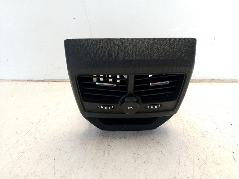Recambio de aireador central para peugeot 3008 referencia OEM IAM 9811350380  