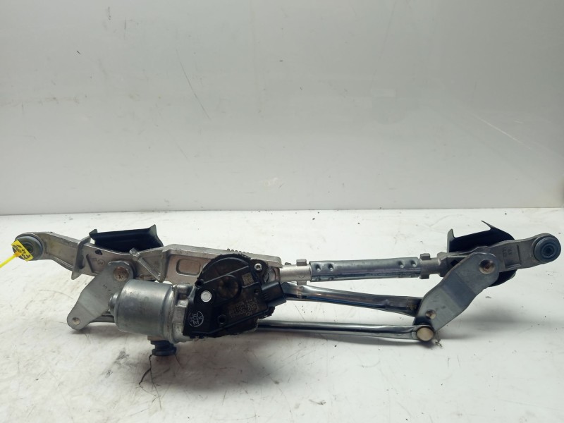 Recambio de motor limpia delantero para toyota corolla (e21) hybrid advance referencia OEM IAM 8515002430 8511012C80 