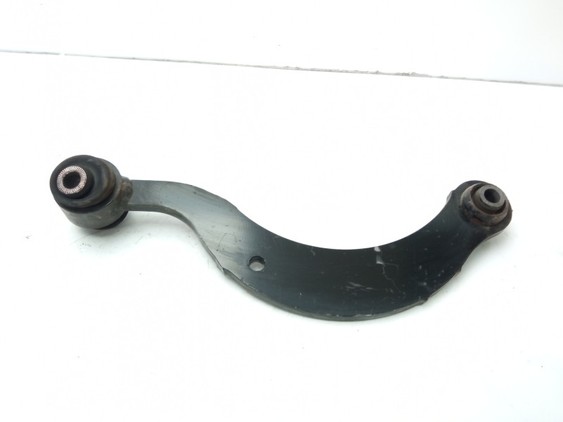 Recambio de brazo suspension superior trasero izquierdo para lexus ct 200h referencia OEM IAM 4877012010  