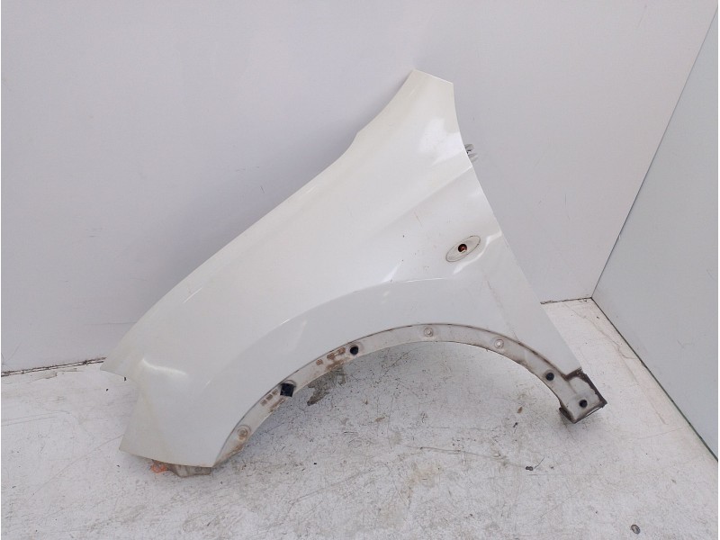 Recambio de aleta delantera izquierda para nissan qashqai (j10) 360 referencia OEM IAM F3101BR0MA  