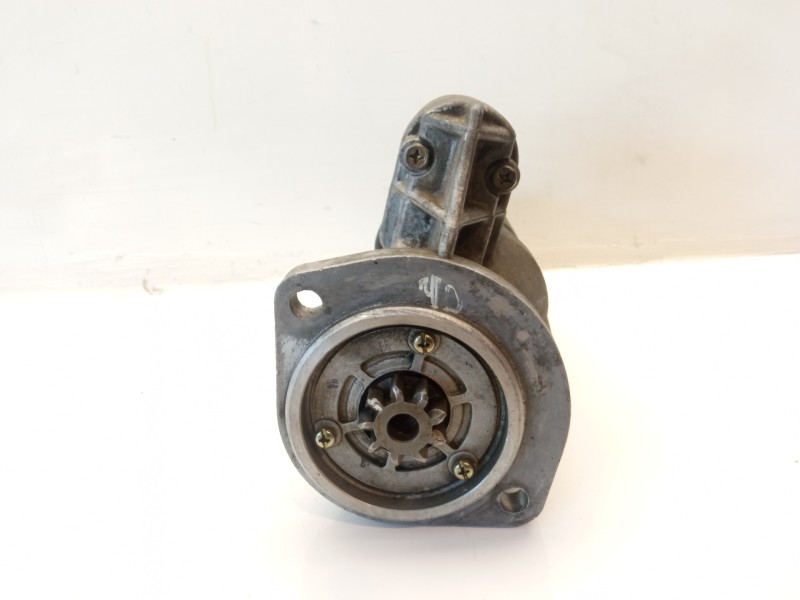 Recambio de motor arranque para nissan trade 100 caja cerrada, techo elevado referencia OEM IAM 233007F400 233007F400 