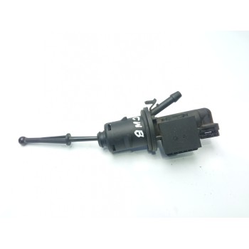 BOMBA EMBRAGUE 1K0721388F 