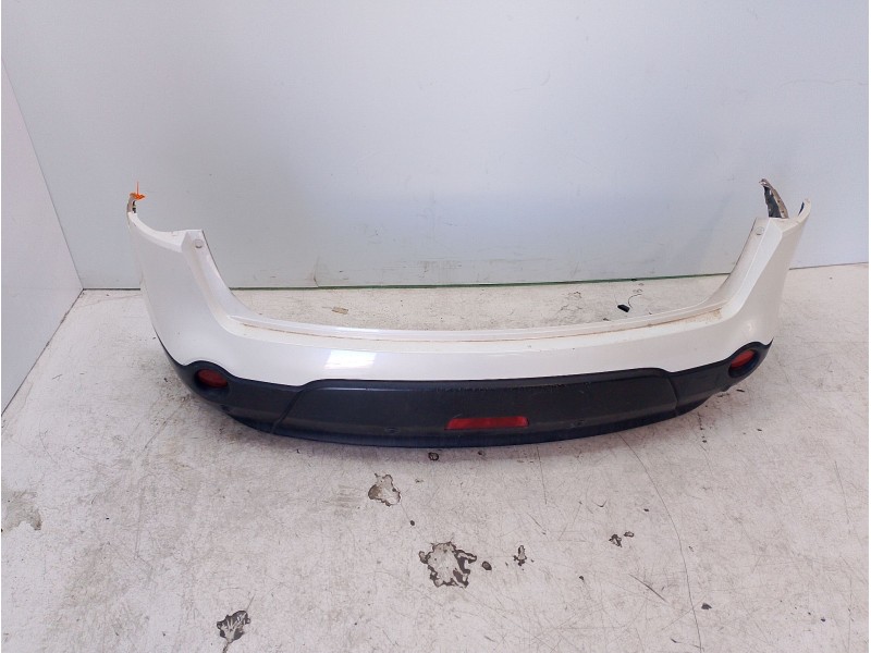 Recambio de paragolpes trasero para nissan qashqai (j10) 360 referencia OEM IAM 85022BR30H  