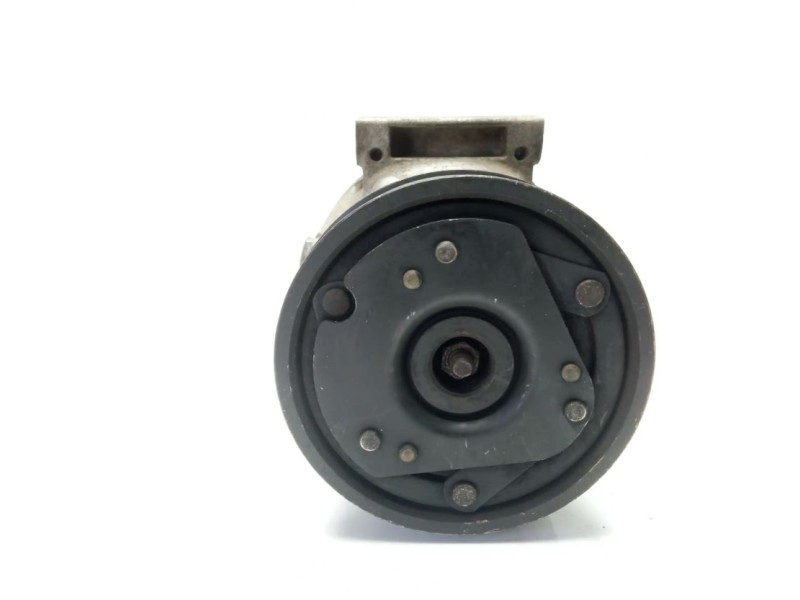 Recambio de compresor aire acondicionado para renault scenic ii confort dynamique referencia OEM IAM 7700105765  