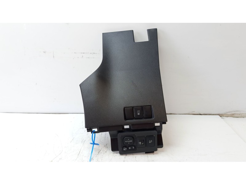 Recambio de molduras delanteras para toyota verso business referencia OEM IAM 555450F030B0  555450F030