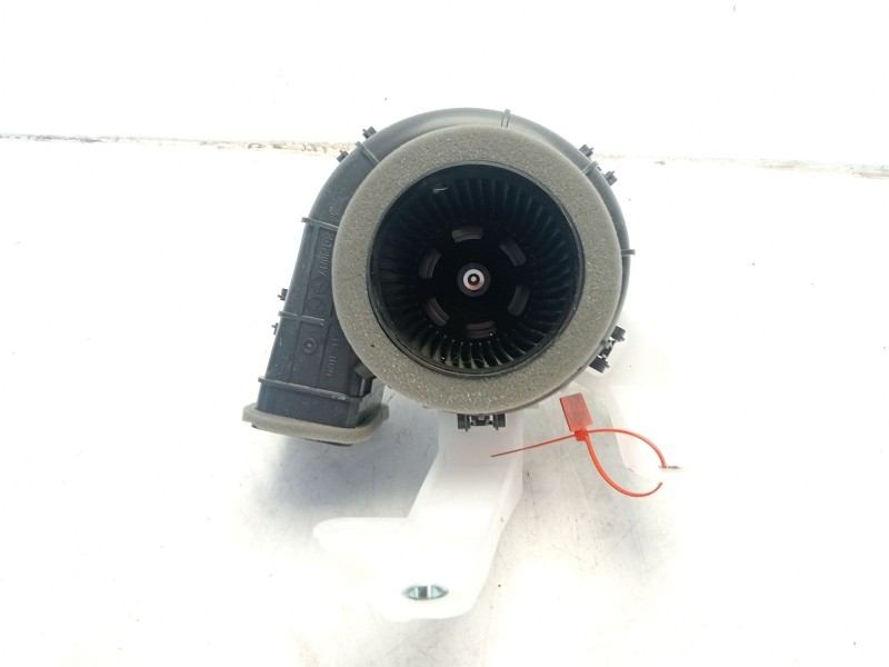 Recambio de motor calefaccion para toyota yaris cross (mxp_) 1.5 hybrid (mxpj10) referencia OEM IAM 87103K0020  