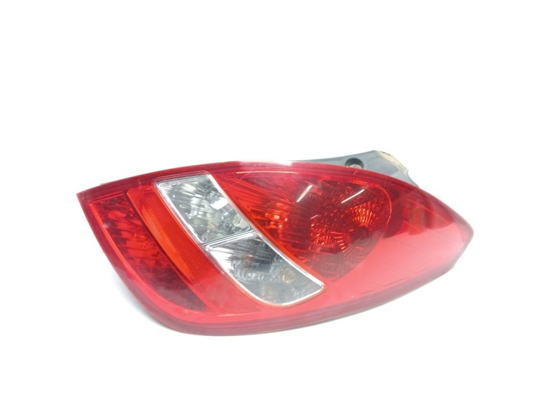 Recambio de piloto trasero derecho para hyundai i20 classic referencia OEM IAM 924021J000  