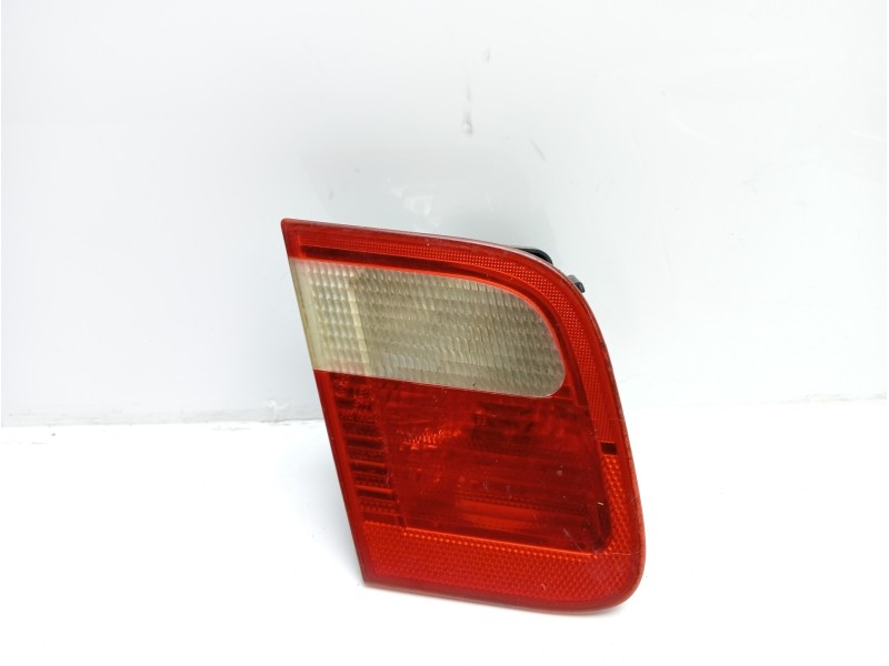 Recambio de piloto trasero izquierdo interior para bmw serie 3 berlina (e46) 320d referencia OEM IAM 230569  