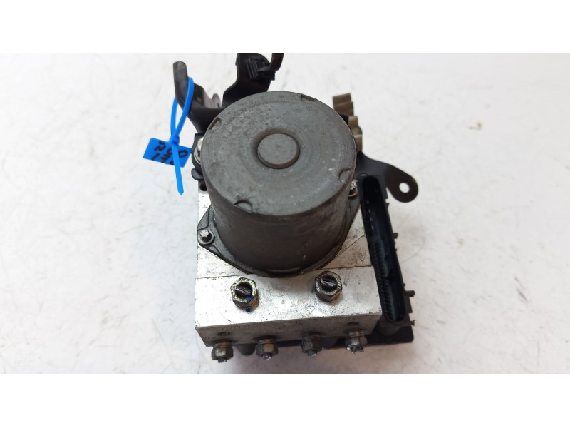 Recambio de abs para toyota verso business referencia OEM IAM 440500F090  445400F070