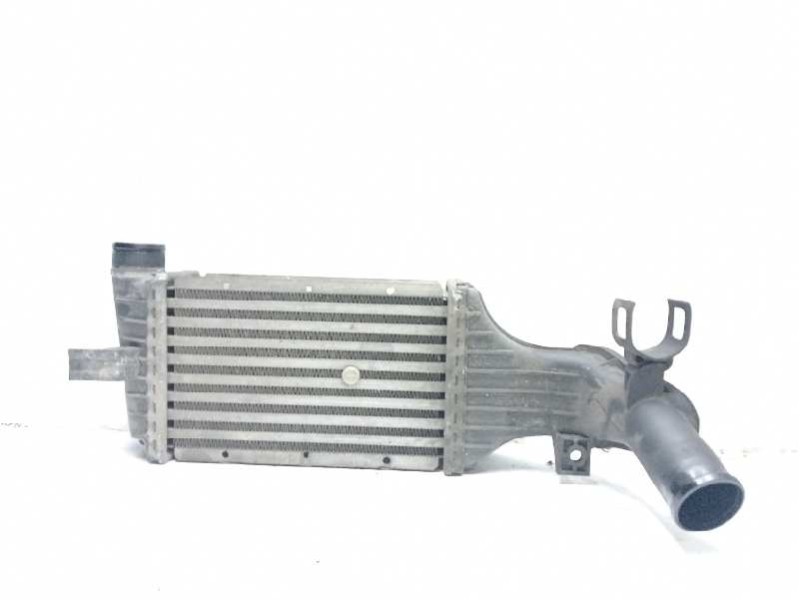 Recambio de intercooler para opel zafira a elegance referencia OEM IAM 93175282 24436438 