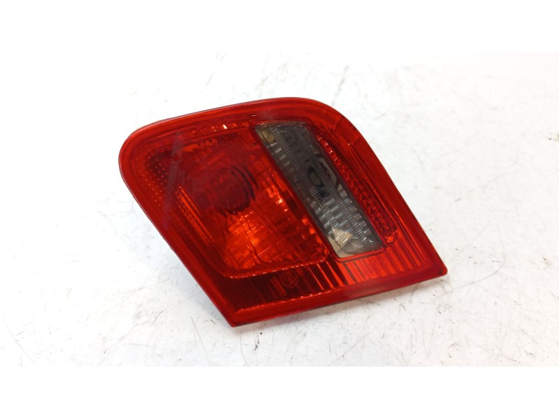 Recambio de piloto trasero derecho para bmw serie 3 coupe (e46) 320 ci referencia OEM IAM 63218364728  