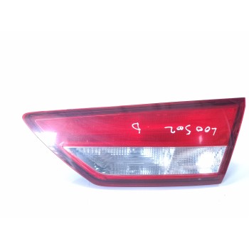PILOTO TRASERO DERECHO INTERIOR 5F9945094 