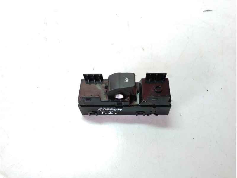 Recambio de mando elevalunas trasero izquierdo para hyundai i30 (pd) 1.0 tgdi cat referencia OEM IAM 93581G3910  