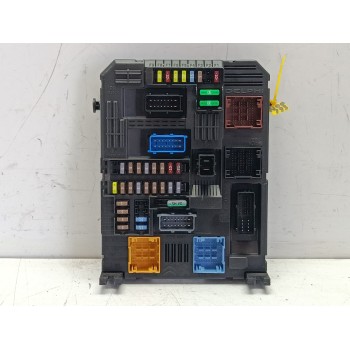 CAJA RELES / FUSIBLES 1675483780 