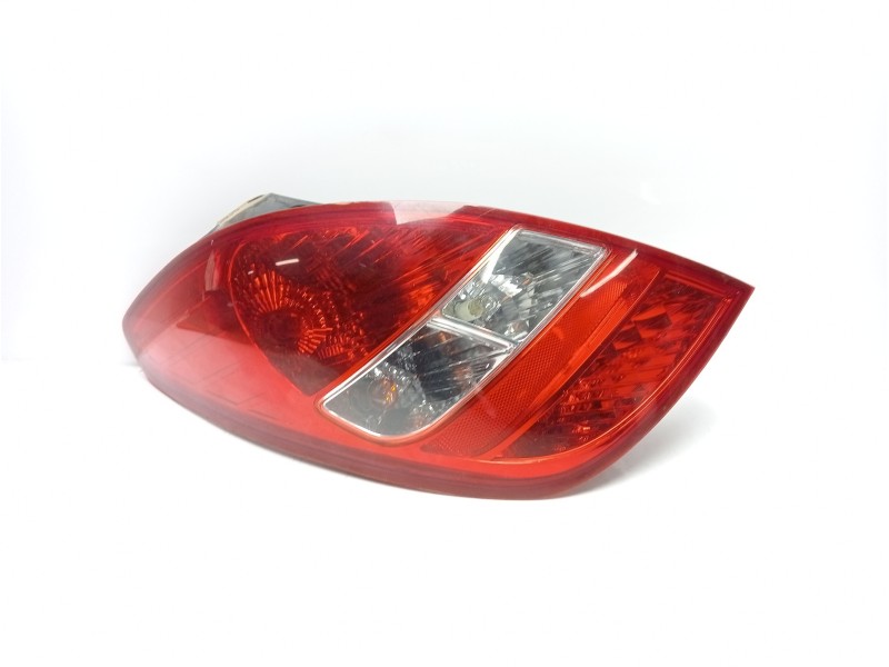 Recambio de piloto trasero izquierdo para hyundai i20 classic referencia OEM IAM 924011J000  
