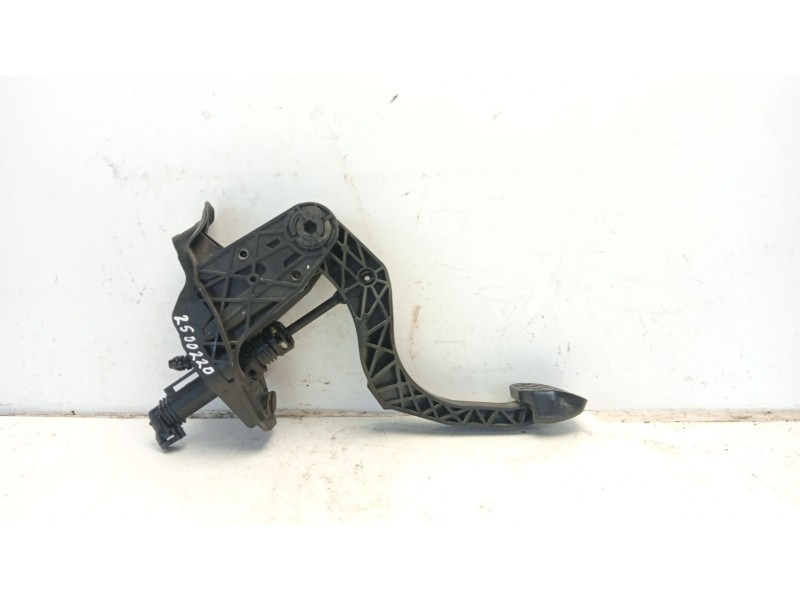 Recambio de pedal embrague para seat ibiza v (kj1, kjg) 1.0 tsi referencia OEM IAM 6C1721321A  2Q1721059