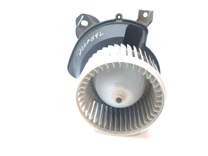 Recambio de motor calefaccion para opel corsa e referencia OEM IAM 13335075  