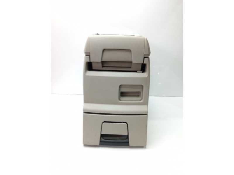 Recambio de moldura para chrysler grand voyager referencia OEM IAM 1EV701D1AH 2085490 
