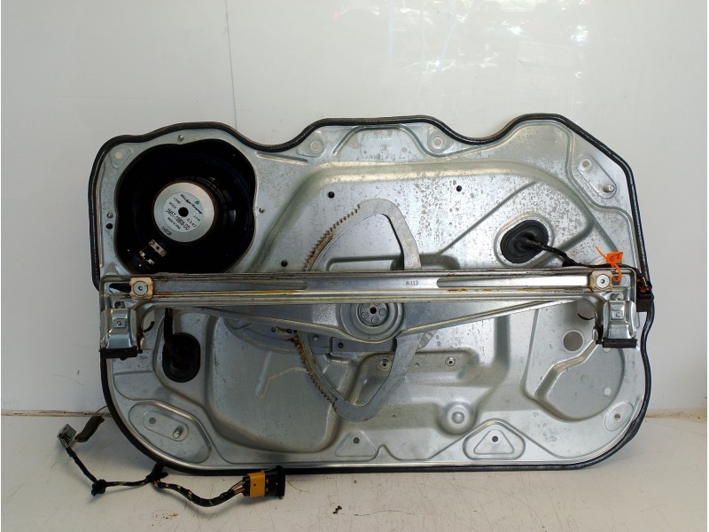 Recambio de elevalunas delantero derecho para ford focus lim. (cb4) referencia OEM IAM 984705203  