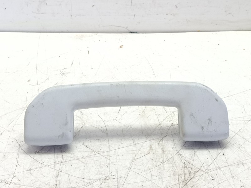 Recambio de asidero delantero derecho para peugeot 3008 referencia OEM IAM 98012428PR  