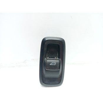 MANDO ELEVALUNAS DELANTERO DERECHO 03154101 