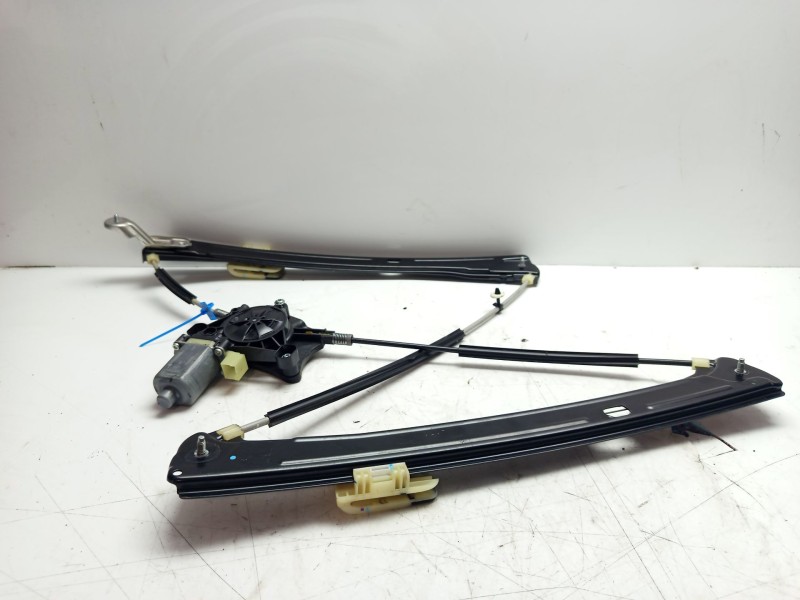 Recambio de elevalunas delantero derecho para volkswagen tiguan (ad1, ax1) 2.0 tdi referencia OEM IAM 5NA837462A  