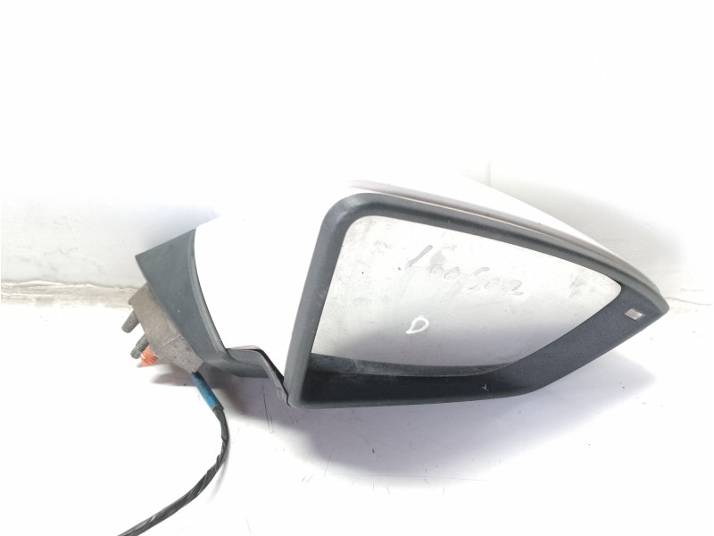 Recambio de retrovisor derecho para seat leon st (5f8) style plus referencia OEM IAM 5F1857508M 5F0857522 