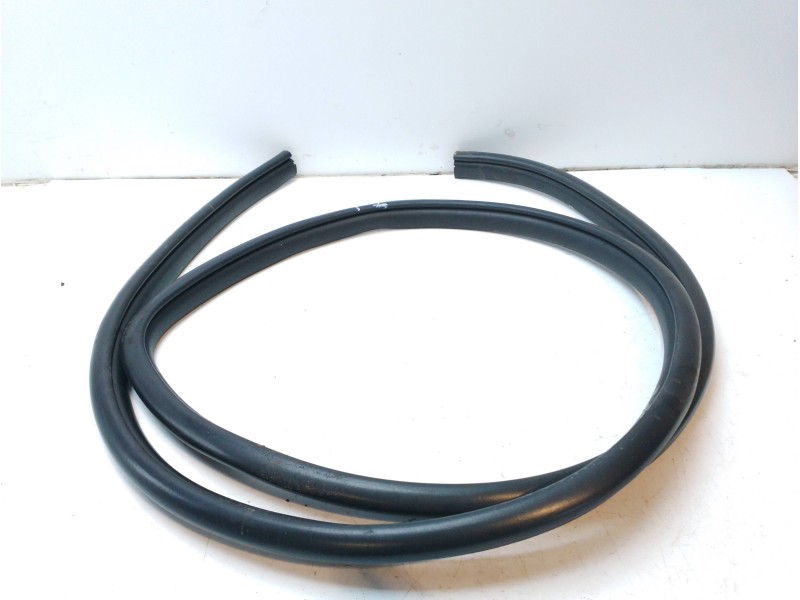 Recambio de gomas contorno puerta para lexus ct (zwa10_) 200h (zwa10_) referencia OEM IAM 6233276012  