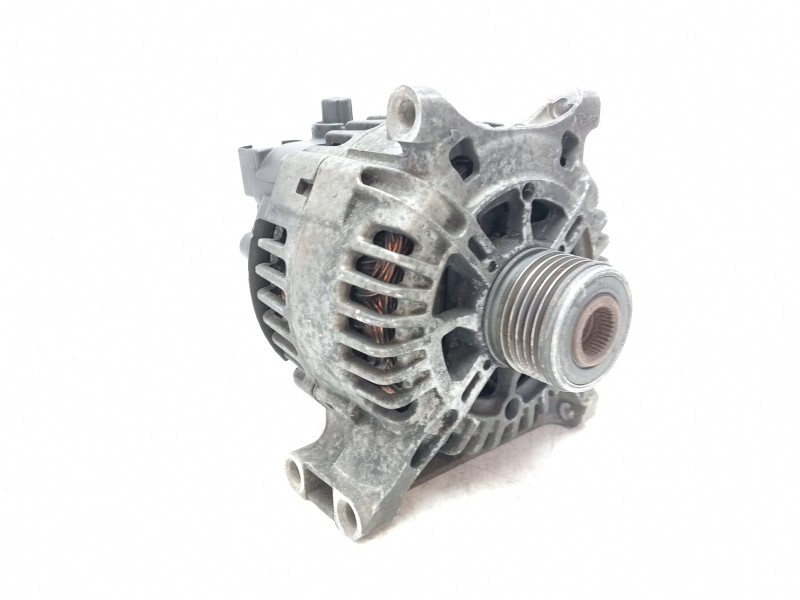 Recambio de alternador para mercedes-benz clase a (w169) 2.0 cdi cat referencia OEM IAM A6401540502  