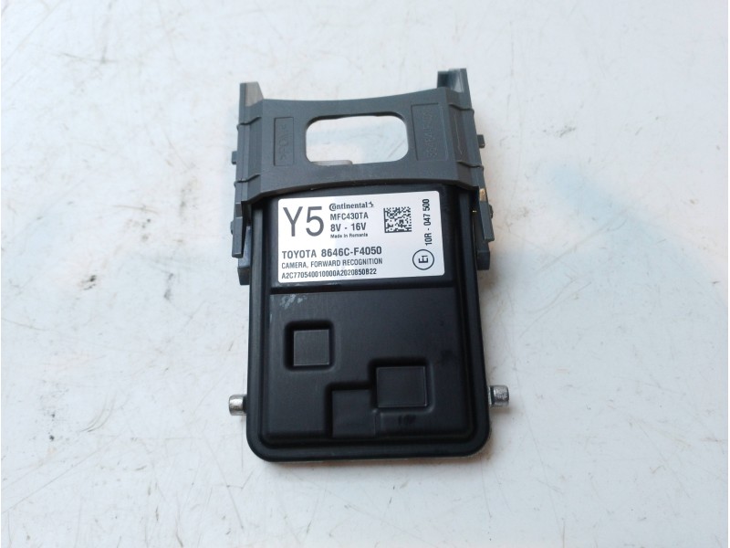 Recambio de modulo electronico para toyota c-hr referencia OEM IAM 8646CF4050  