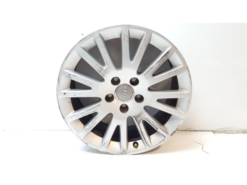Recambio de llanta para audi a3 (8p) referencia OEM IAM 80P601025BE  