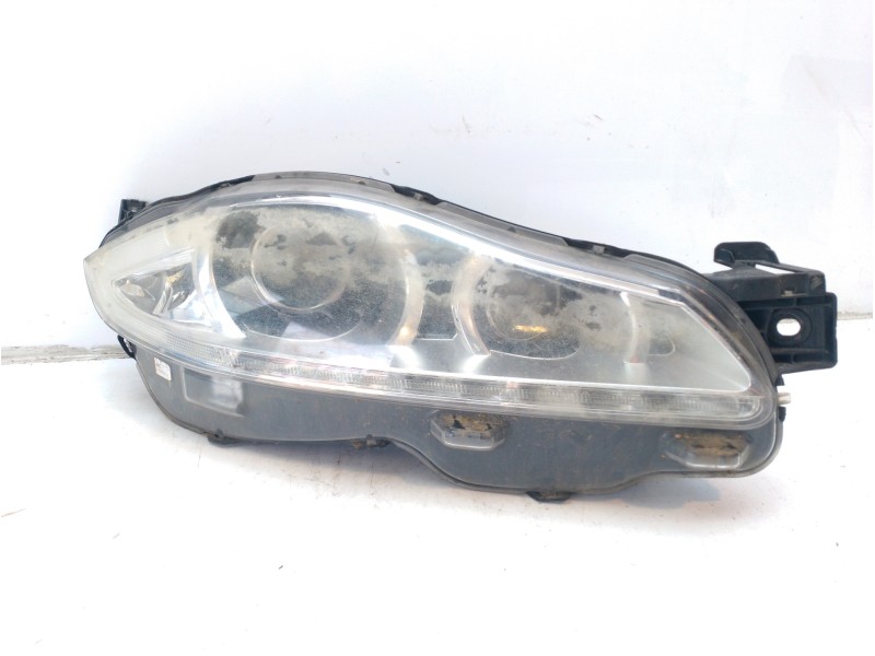 Recambio de faro derecho para jaguar xf i (x250) 2.7 d referencia OEM IAM C2D3170  