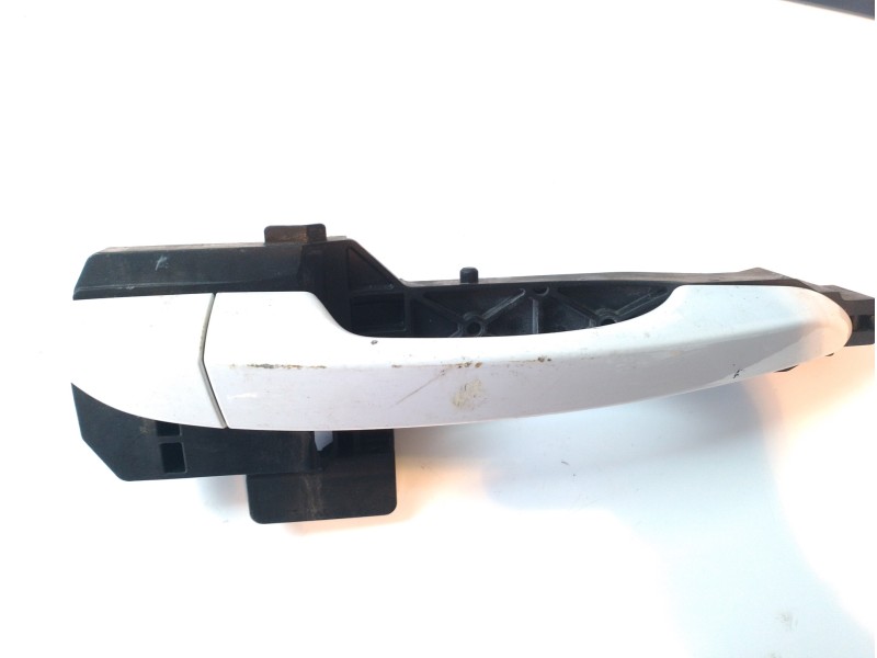 Recambio de maneta exterior trasera derecha para hyundai tucson 1.6 crdi cat referencia OEM IAM 83661D7000  