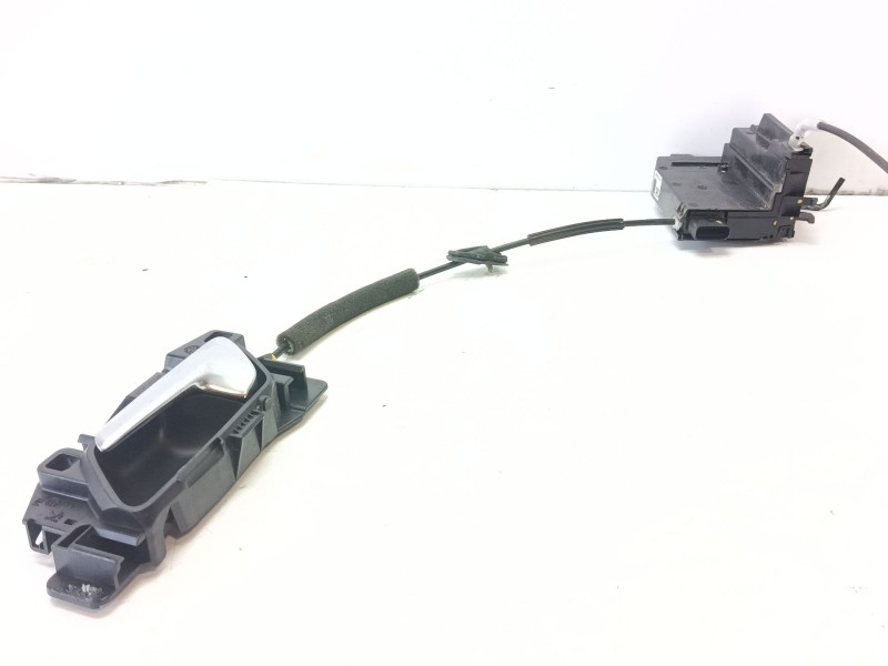 Recambio de cerradura puerta trasera izquierda para peugeot 308 access referencia OEM IAM 9807954880  25527W01
