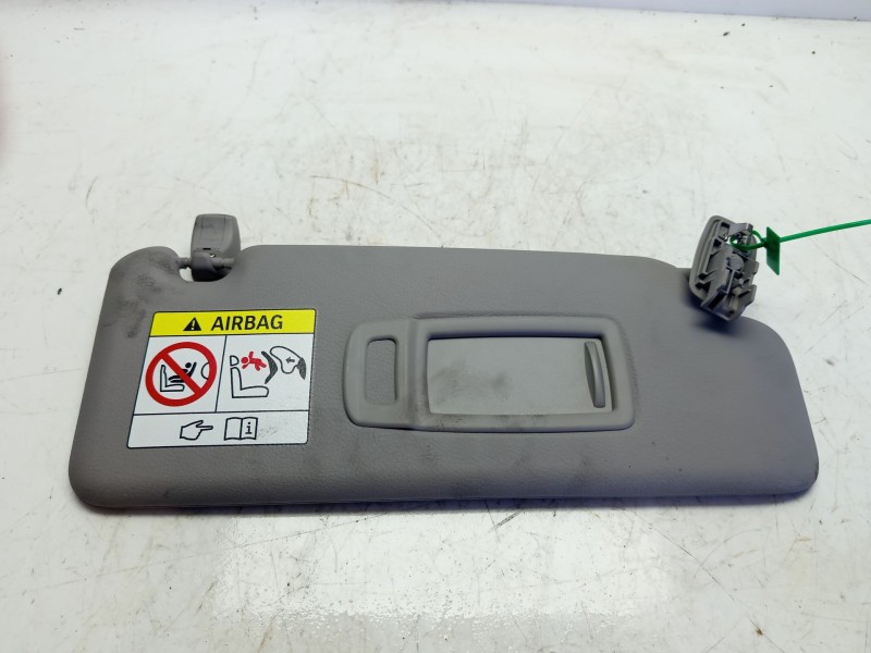 Recambio de parasol derecho para bmw serie 2 gran tourer (f46) 2.0 16v referencia OEM IAM 51447402858  