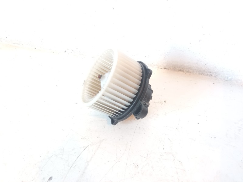 Recambio de motor calefaccion para hyundai i30 (pd) 1.0 tgdi cat referencia OEM IAM 97113A4000  