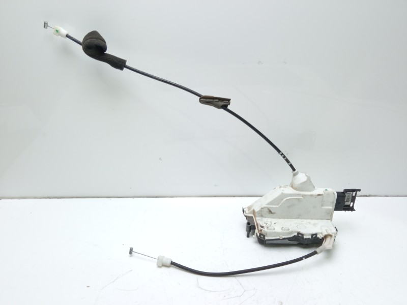 Recambio de cerradura puerta delantera derecha para citroën c3 1.4 referencia OEM IAM 9136LT A048069 
