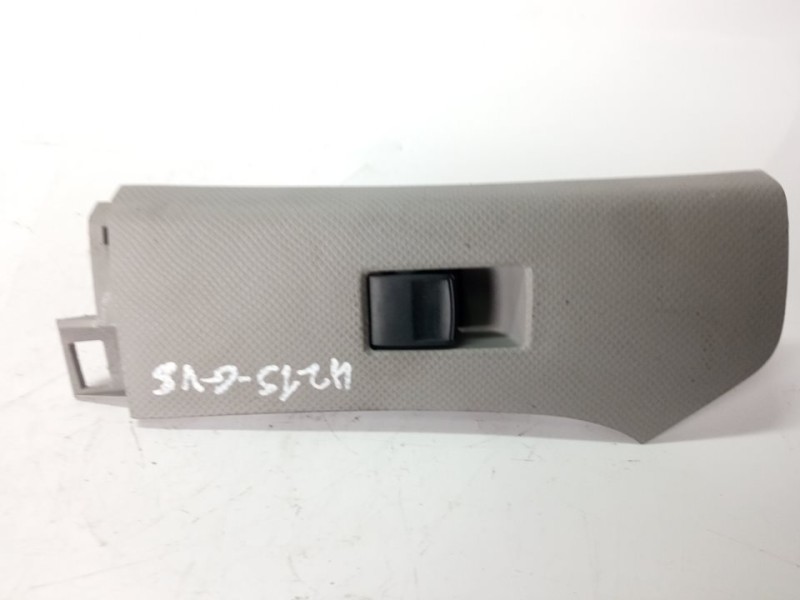 Recambio de mando elevalunas delantero derecho para toyota yaris 1.3 16v cat referencia OEM IAM 742310D090  