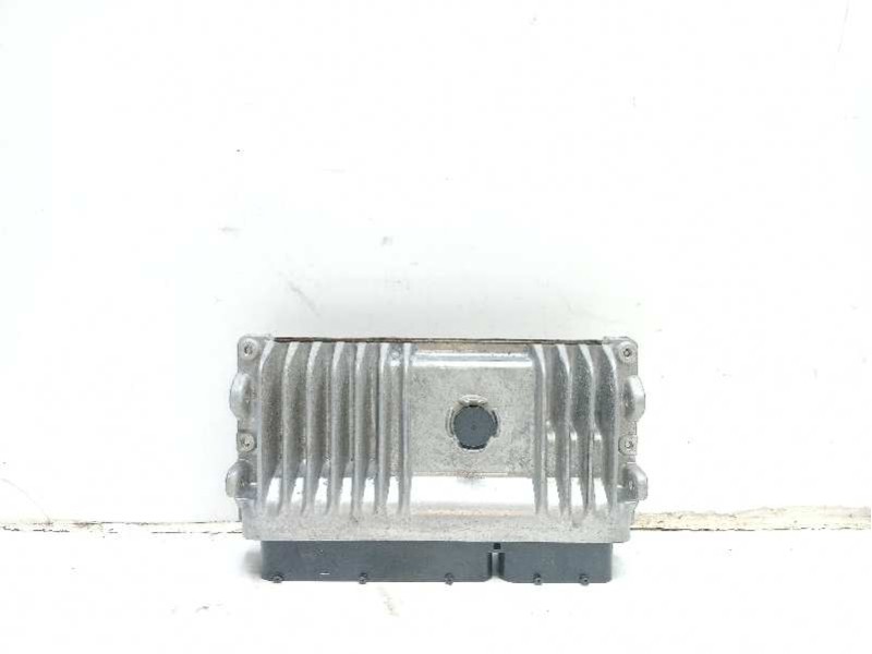Recambio de centralita motor uce para toyota c-hr referencia OEM IAM 89661F4320  