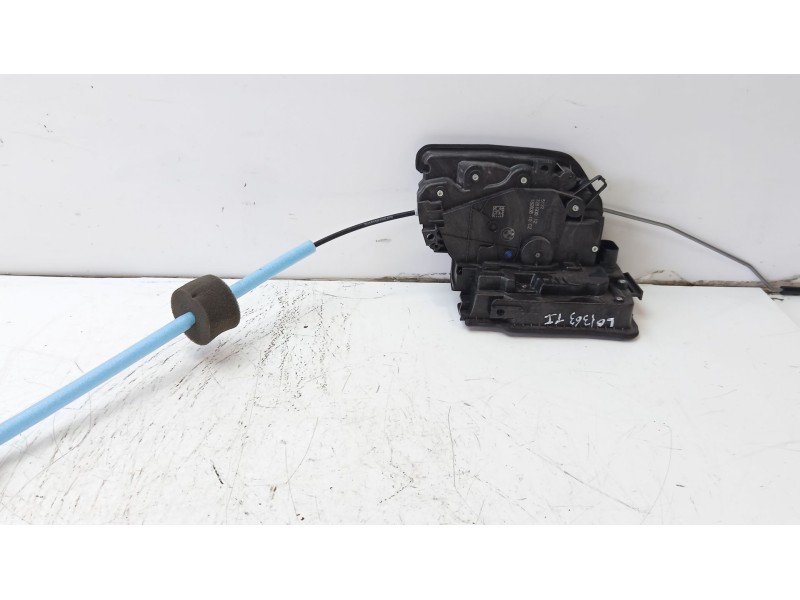 Recambio de cerradura puerta trasera izquierda para bmw serie 2 gran tourer (f46) 2.0 16v referencia OEM IAM 51227281939  