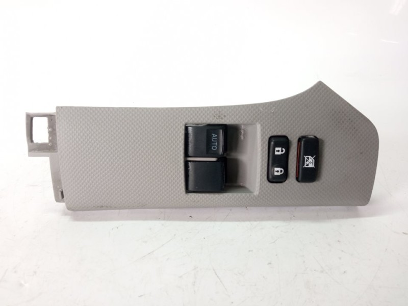 Recambio de mando elevalunas delantero izquierdo para toyota yaris 1.3 16v cat referencia OEM IAM 742320D110  