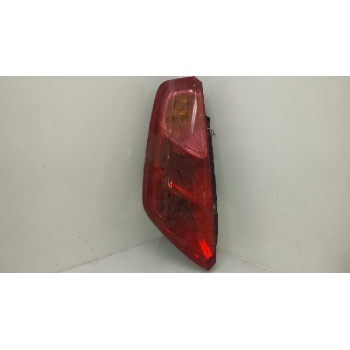 PILOTO TRASERO IZQUIERDO 27460102 