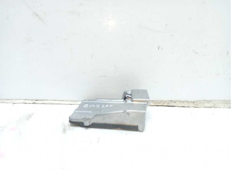 Recambio de modulo electronico para toyota corolla (e21) hybrid advance referencia OEM IAM 8646C12010  